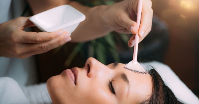 What Are the Benefits of Chemical Peels? 